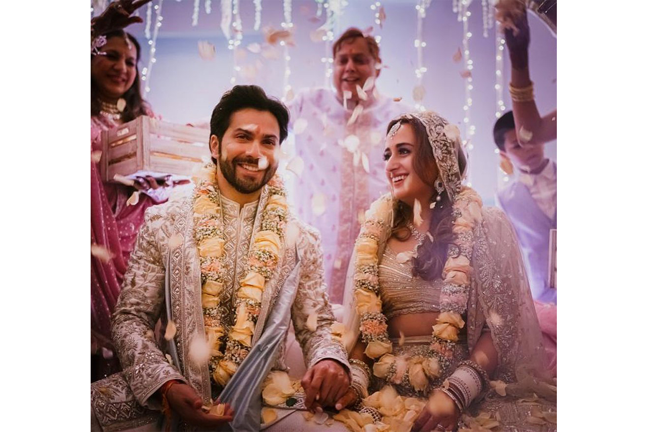 Varun Dhawan and Wife Natasha Dalal Wedding, Haldi Ceremony, Sangeet Celebrity Guest List, Covid-19 Wedding. All the Details are Here.